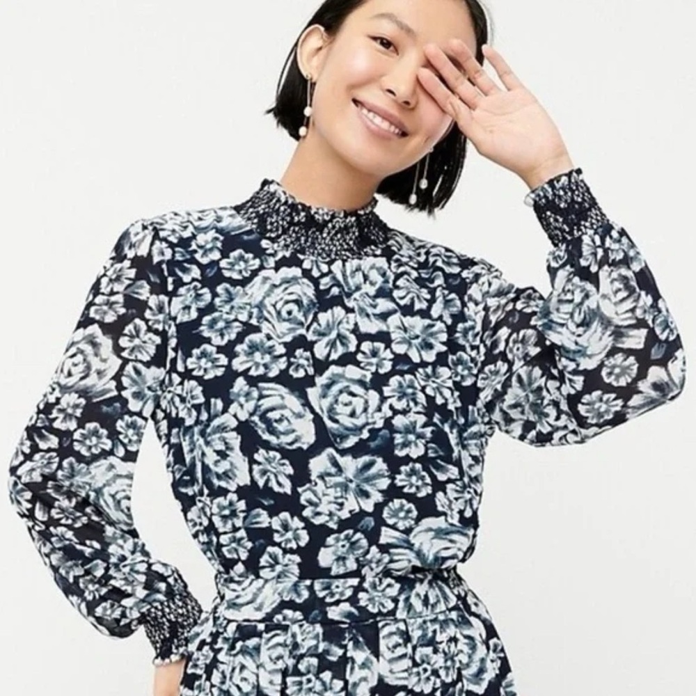 J. Crew Blue Floral Chiffon Blouse XL, size Large